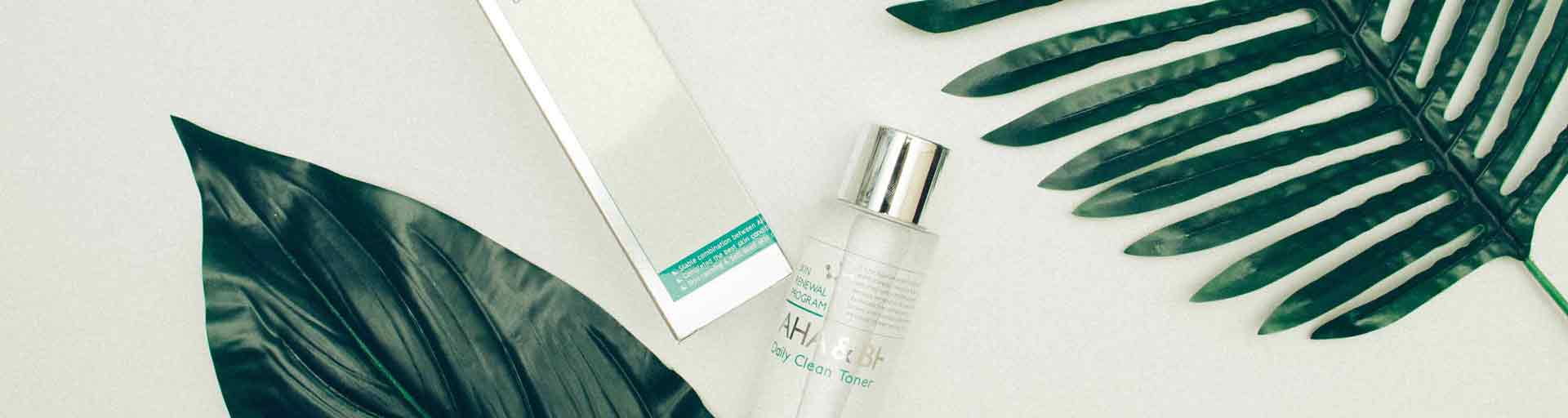 楊浩康 Dr Yeung Ho Hong - SkinHealth Beauty Info